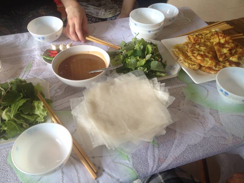 Vietnamese lunch at Sac Xanh homestay