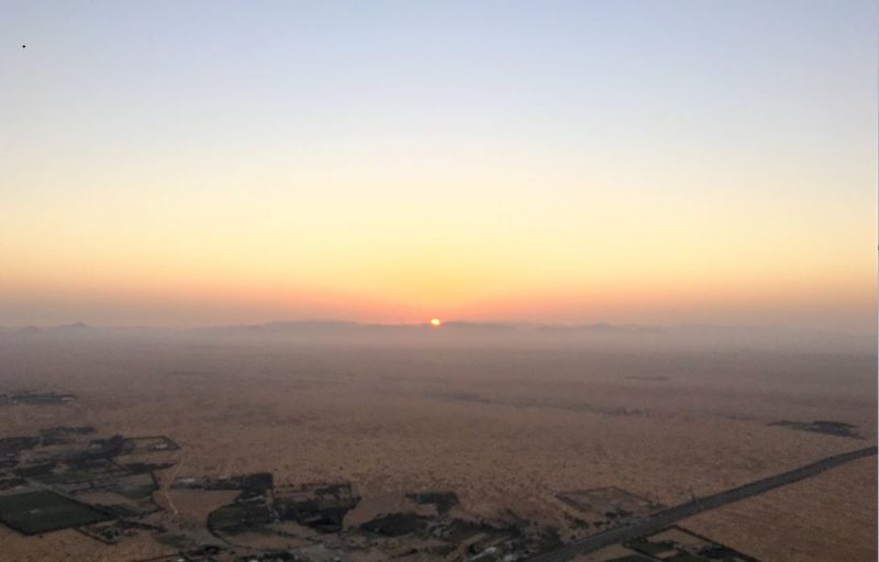 Sunrise hot air balloon flight Dubai desert