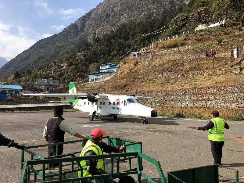 Flight from Lukla to Kathmandu what to expect - scary