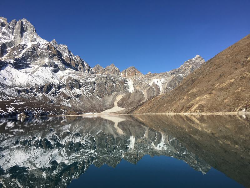 Gokyo lake mirror lake Everest Base Camp trek EBC trail hiking in Nepal