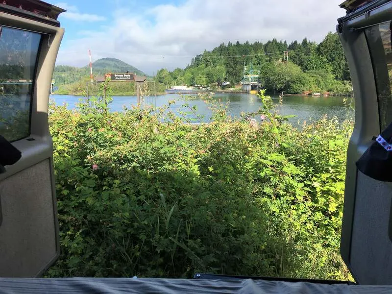 Places To Stay On Vancouver Island - Free camp spot with camper van on Vancouver Island