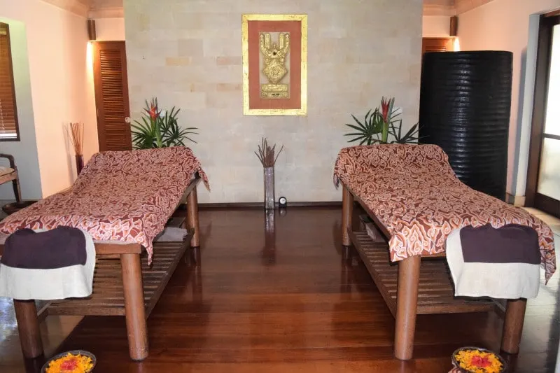 The best spa on Bali - Jamahal Private Resort and Spa - traditional Balinese full body massage