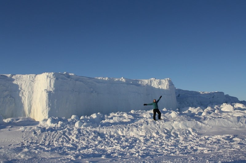 Nunavut Ice Cliffs - photo by Voyageur Tripper
