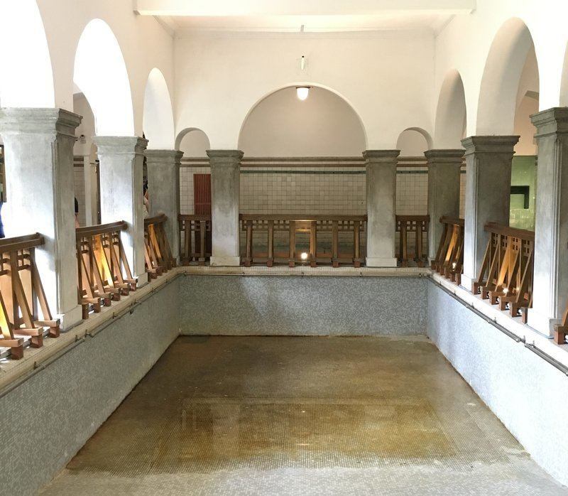 Old bath in Beitou Hot Spring Museum
